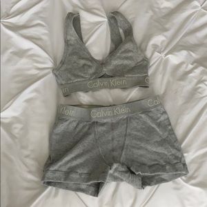 Work once! Calvin Klein underwear set. M